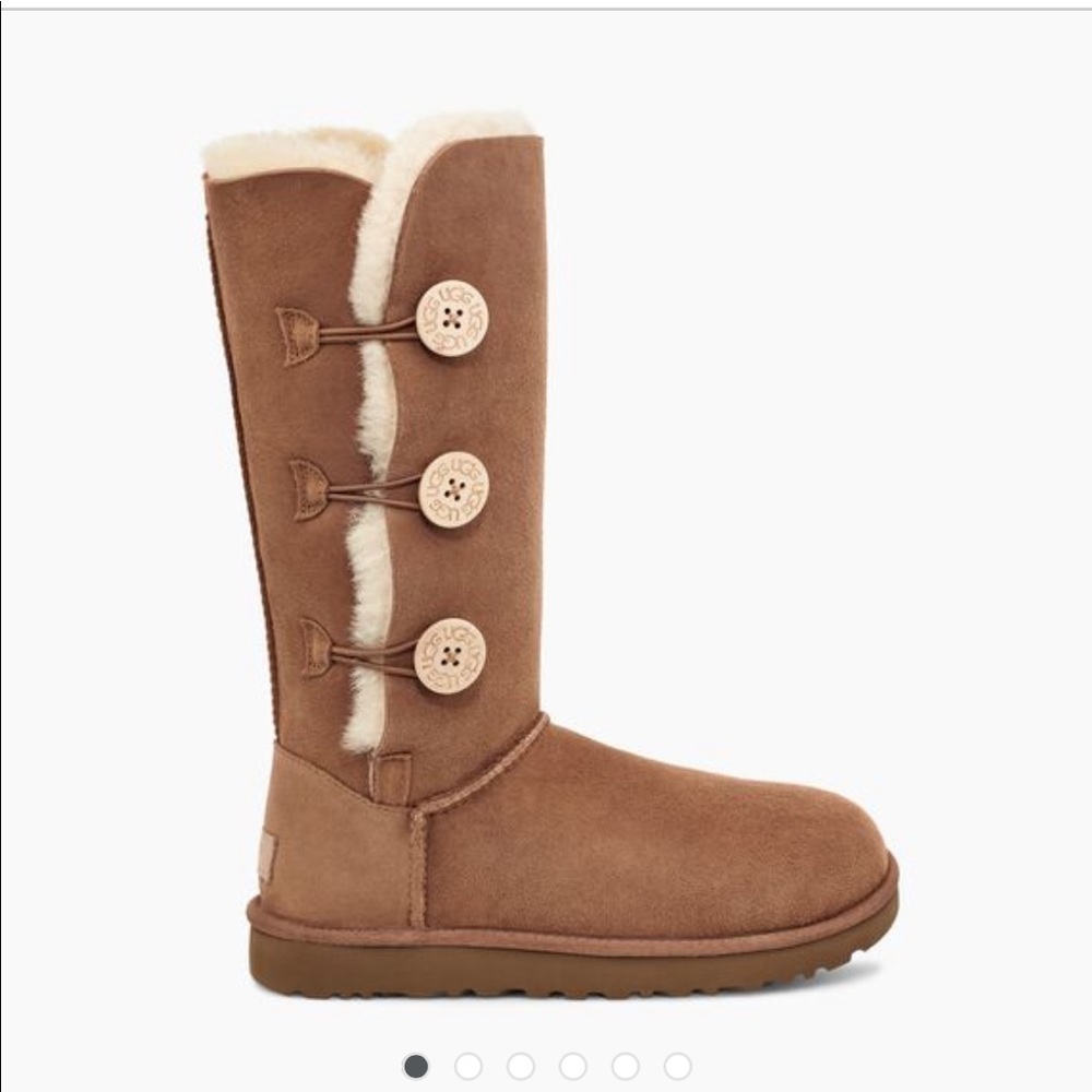 Uggs Bailey Button Triplet II Ugg Boots